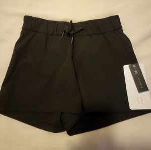 Lululemon On The Fly Short